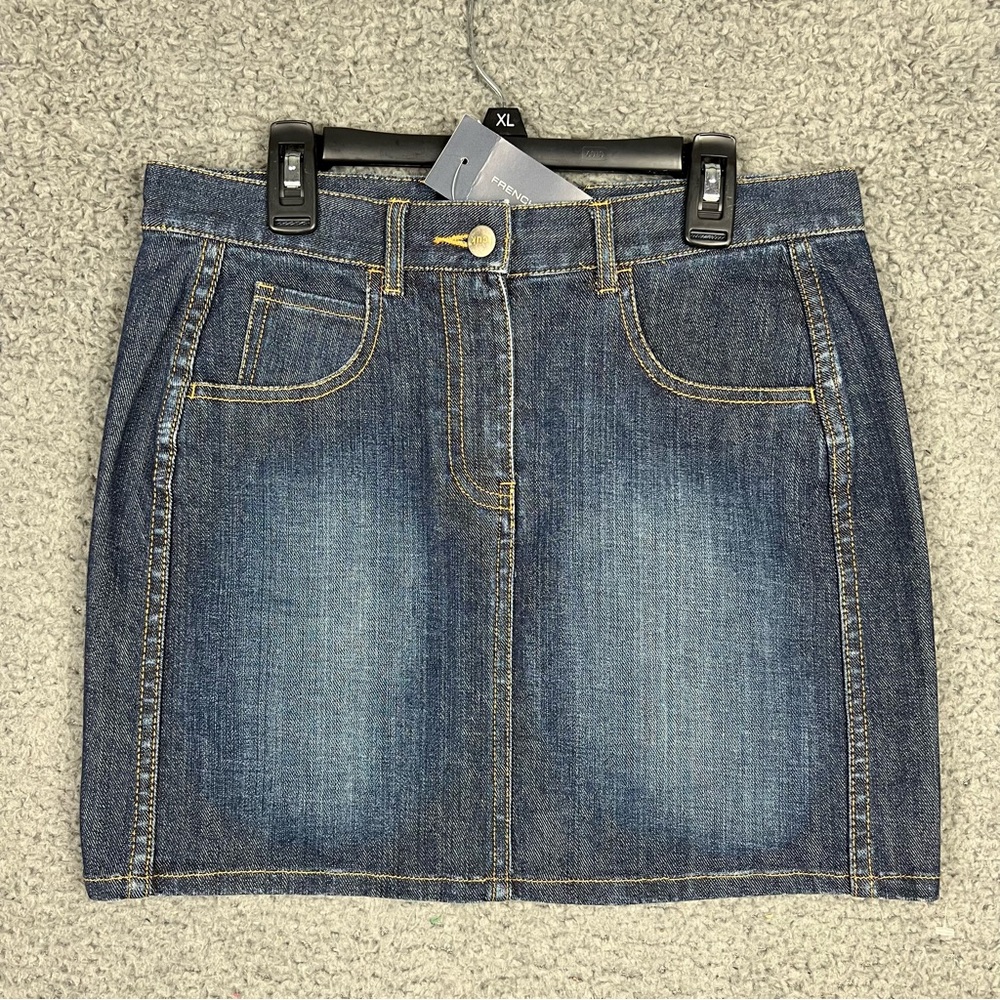 VTG French Connection (FCUK) Dark Wash Denim Mini Skirt Womens 4 Concert NWT